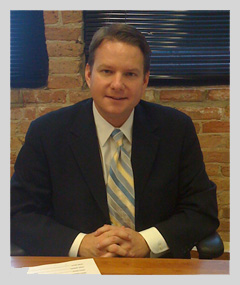 Michael Rediger, commercial litigation attorney in Chicago, represents clients in commercial litigation, as well as real estate, criminal law, civil rights, and personal injury.
